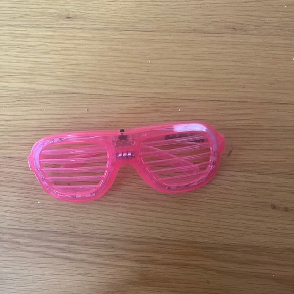 kidzbop Other - Kidzbop Light Up Glasses